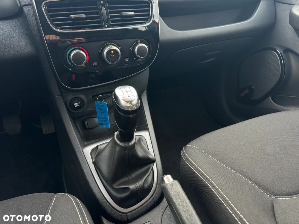 Renault Clio - 16