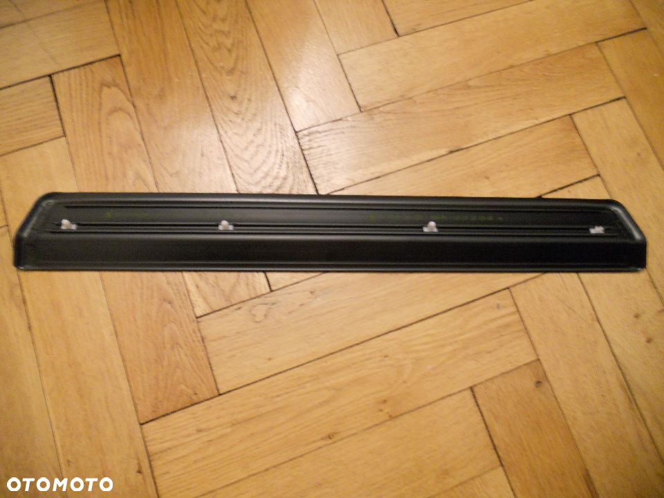 LISTWY PROGÓW listwy progowe BMW E46 sedan i kombi stan bdb - 3