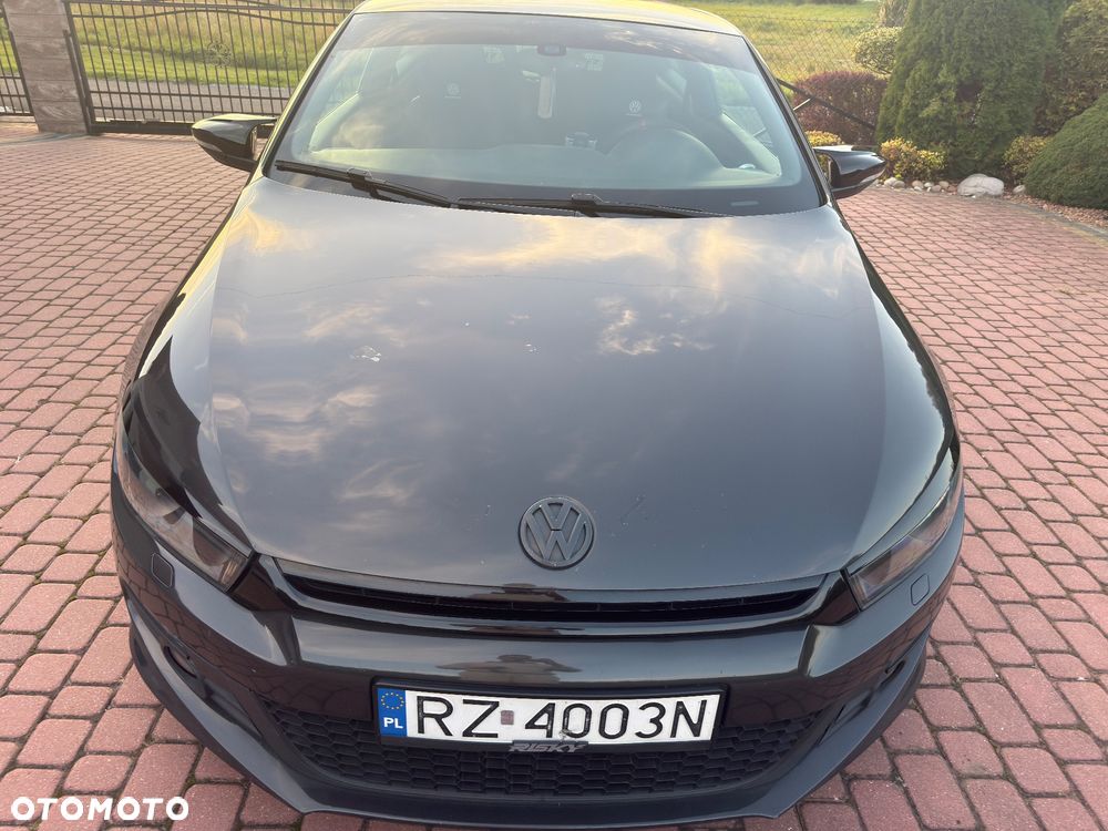 Volkswagen Scirocco 2.0 TSI - 2