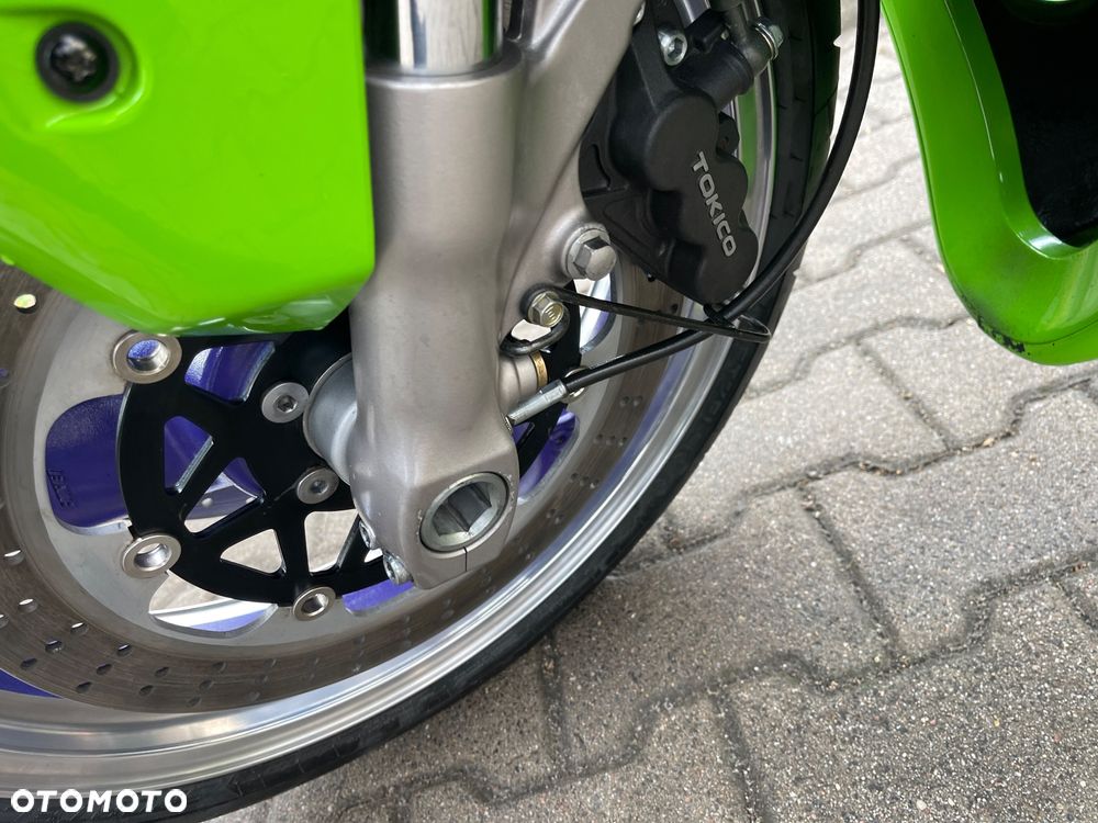 Kawasaki ZX - 27