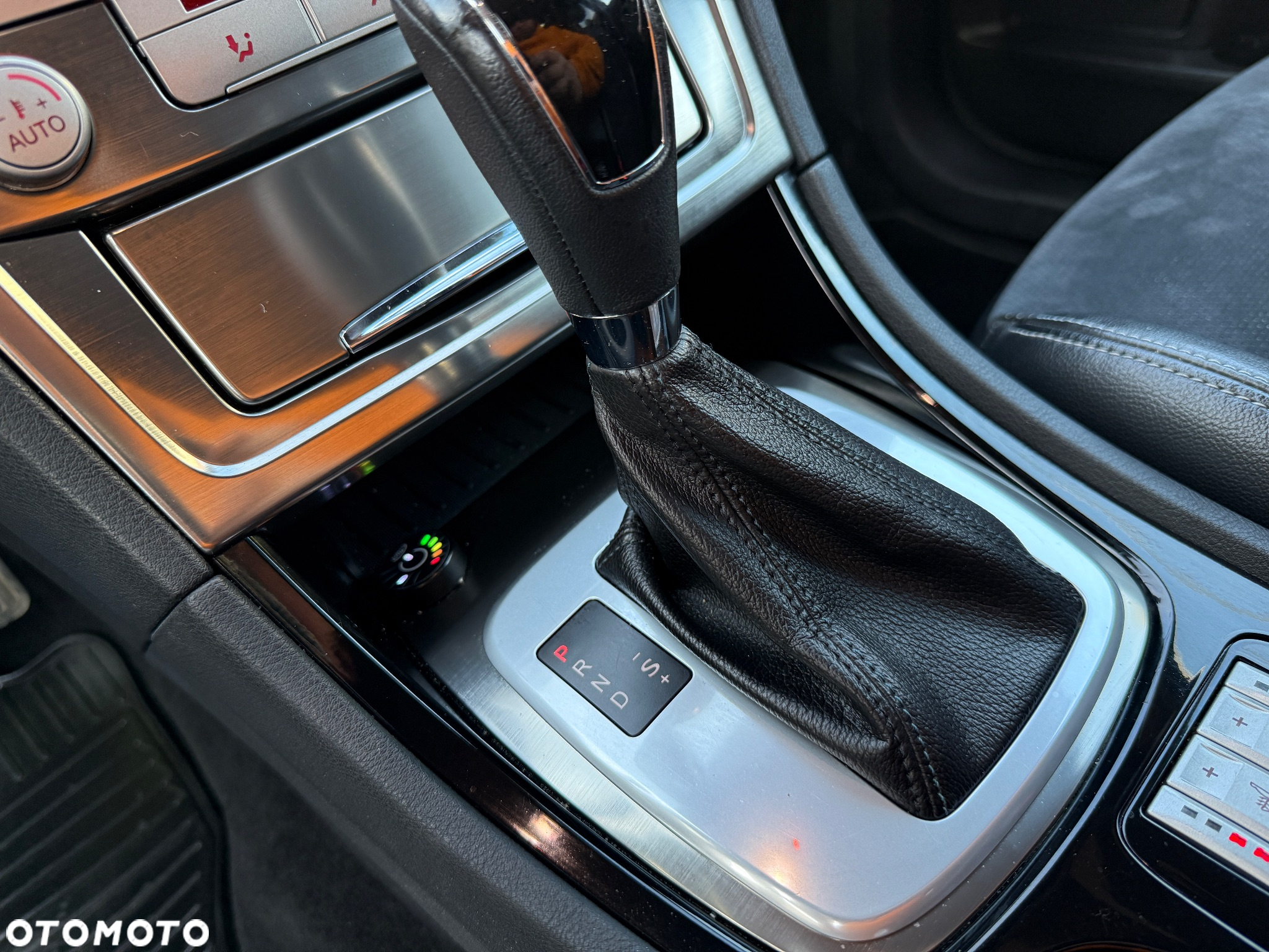 Ford Mondeo 2.3 Titanium X - 24