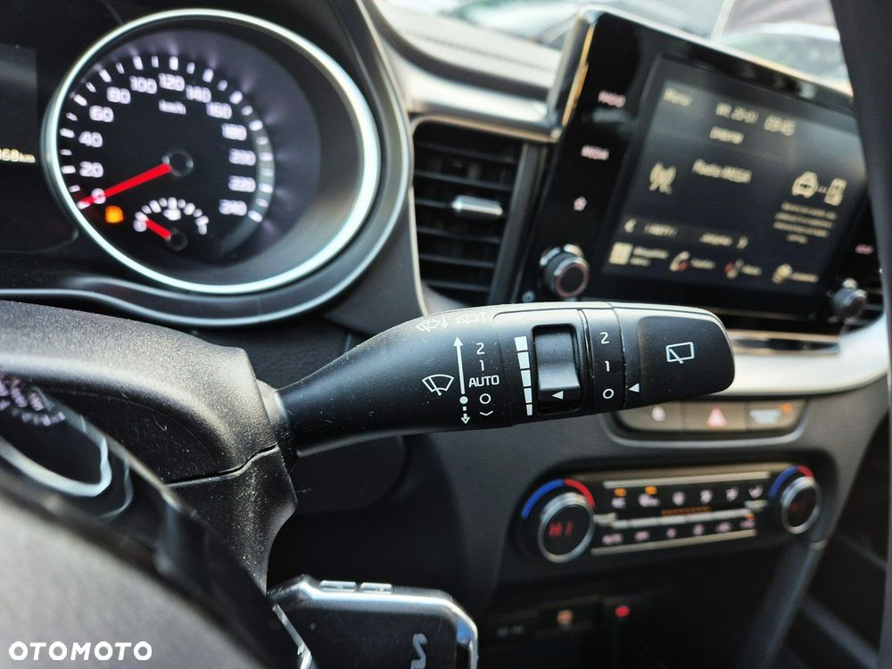 Kia Ceed 1.5 T-GDI M DCT - 17