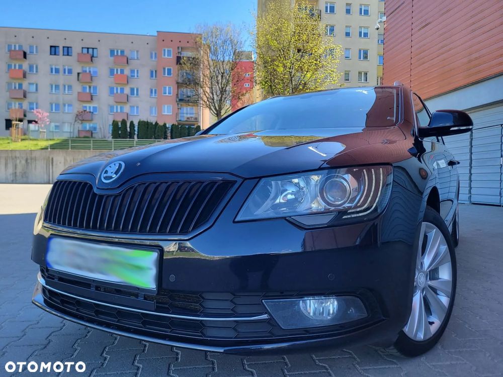Skoda Superb 2.0 TDI Green tec Elegance - 4