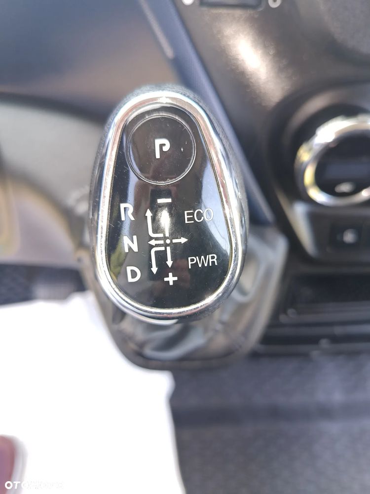 Iveco Daily L1H1 2.3 diesel 116 kM, automat 2019 rok EURO 6! WEBASTO, czujniki parkowania, sprowadzony ze Szwecji- NISKI ORGINALNY PRZEBIEG 146tyś. - 9