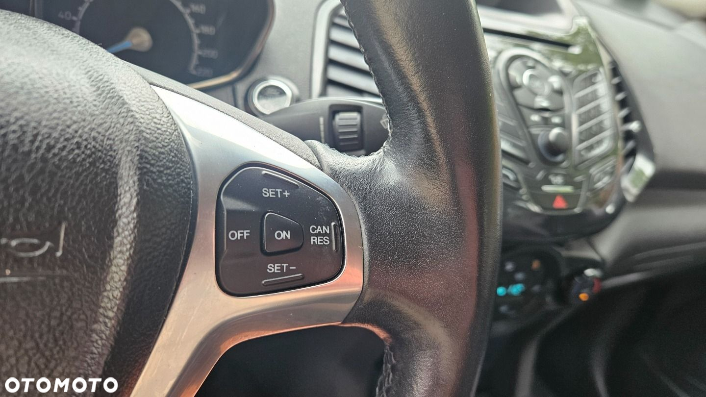 Ford EcoSport 1.0 EcoBoost TITANIUM - 23