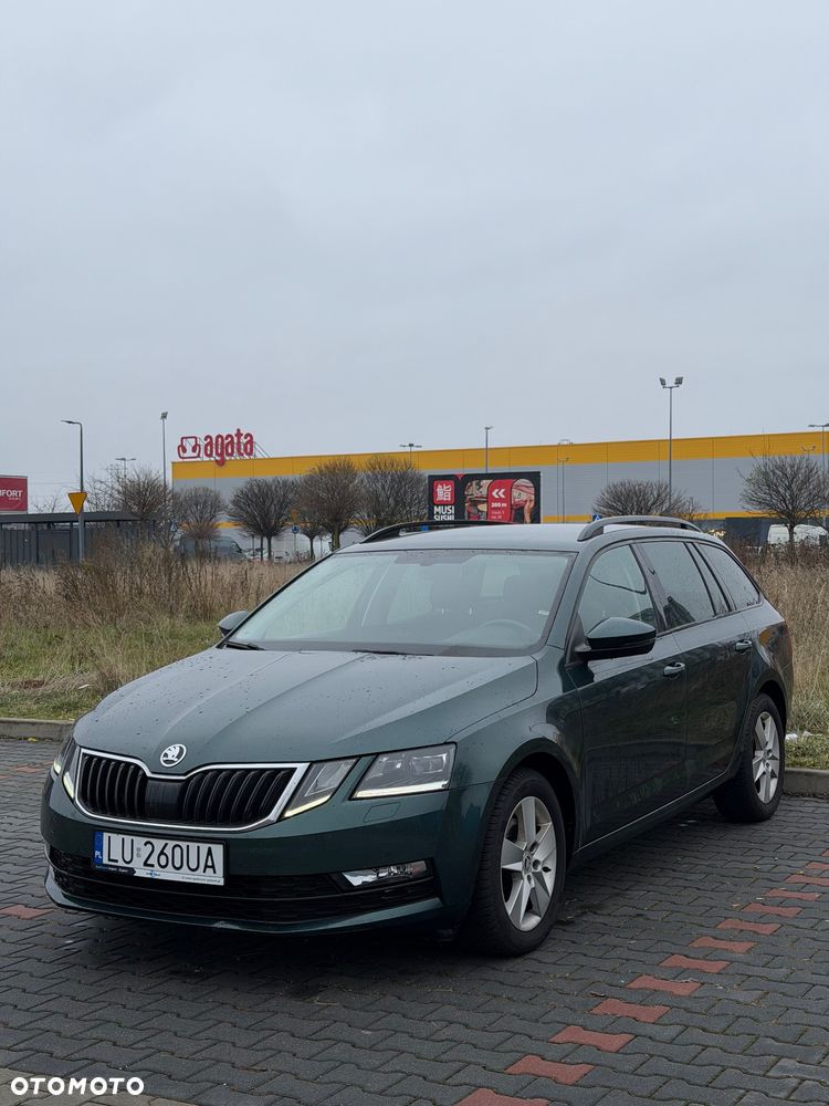 Skoda Octavia 2.0 TDI (Green tec) DSG Style - 1