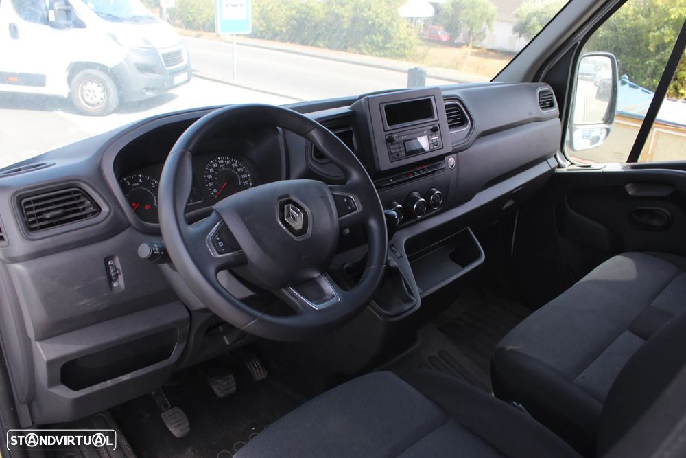 Renault Master 2.3 dCi L3H2 // 2023 - 12