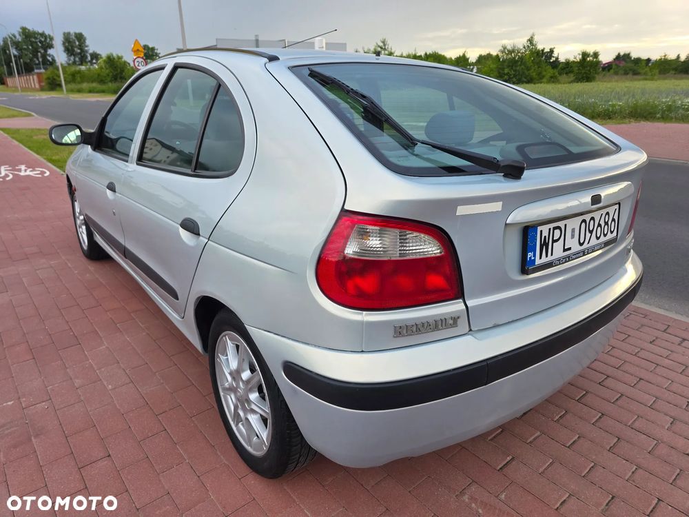 Renault Megane - 14