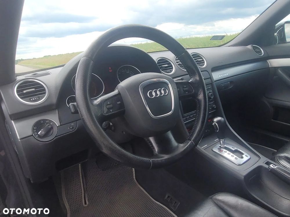Audi A4 Cabrio - 11