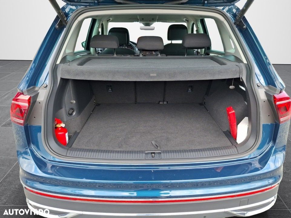 Volkswagen Tiguan - 8