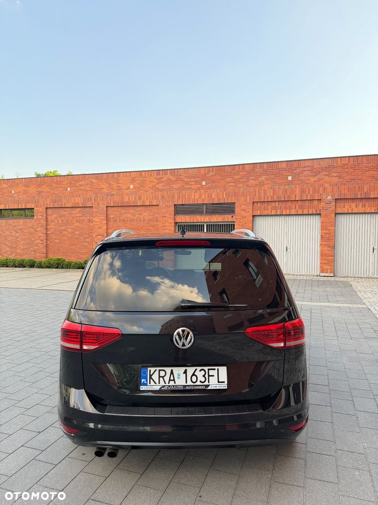 Volkswagen Touran 1.4 TSI BMT Comfortline DSG - 21