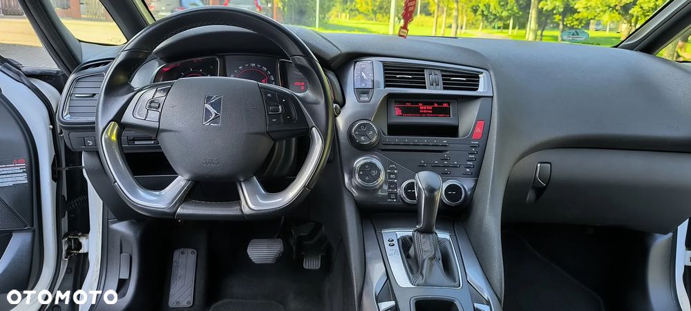 Citroën DS5 2.0 HDi SoChic - 9