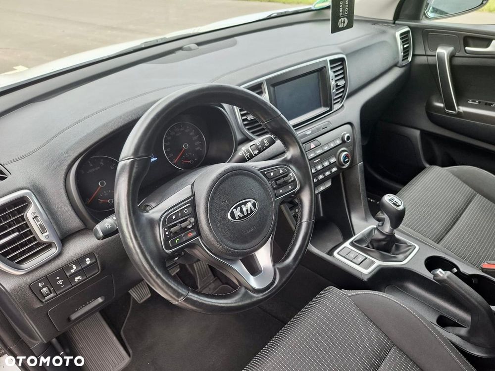 Kia Sportage 1.6 GDI Business Line 2WD - 17