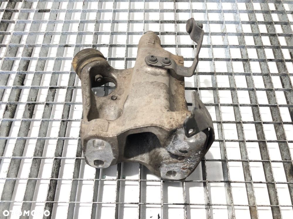 ŁAPA MOCOWANIE WYWROTU KABINY - 529.00 PLN - SCANIA P,G,R,T - series 2003 - 2022 R 450 2133303 - 2