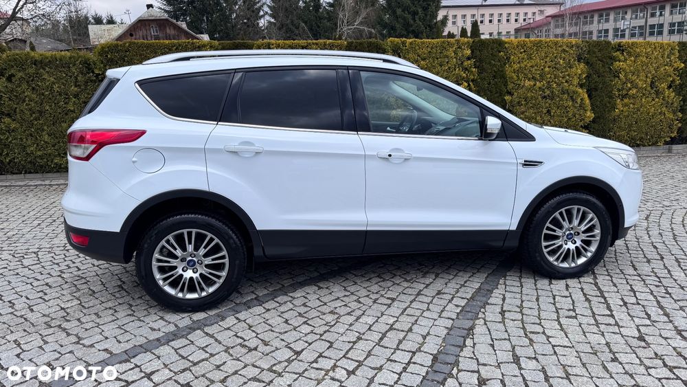 Ford Kuga 1.6 EcoBoost 2x4 Trend - 21