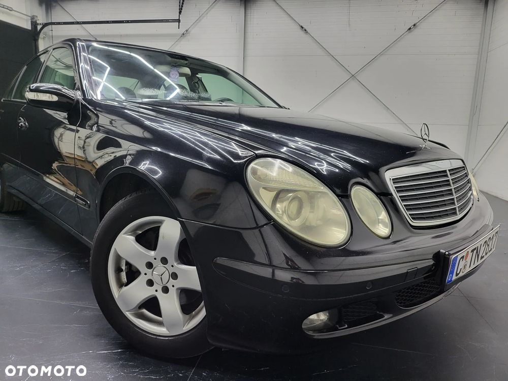Mercedes-Benz Klasa E 200 Kompressor Classic Sport Edition - 1