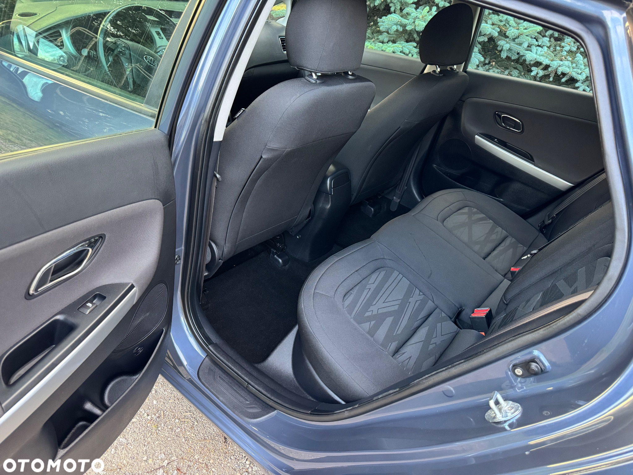 Kia Ceed - 7