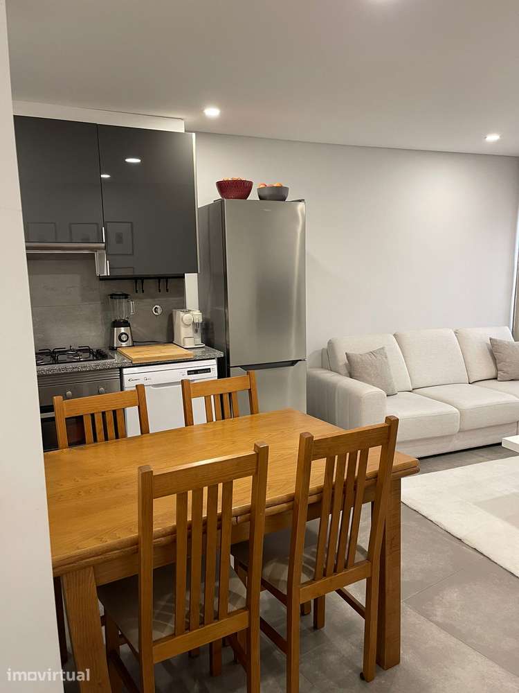 Apartamento T3 Duplex em Lamego - Grande imagem: 2/33