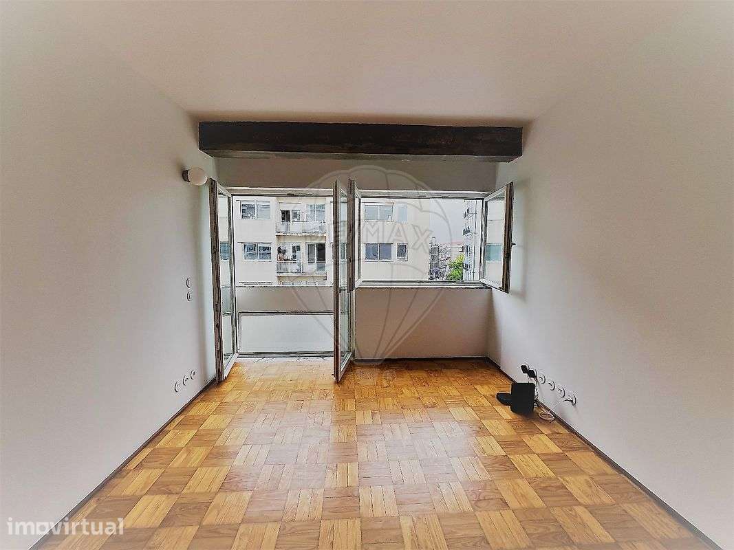 Apartamento T0 para arrendamento - Grande imagem: 2/11