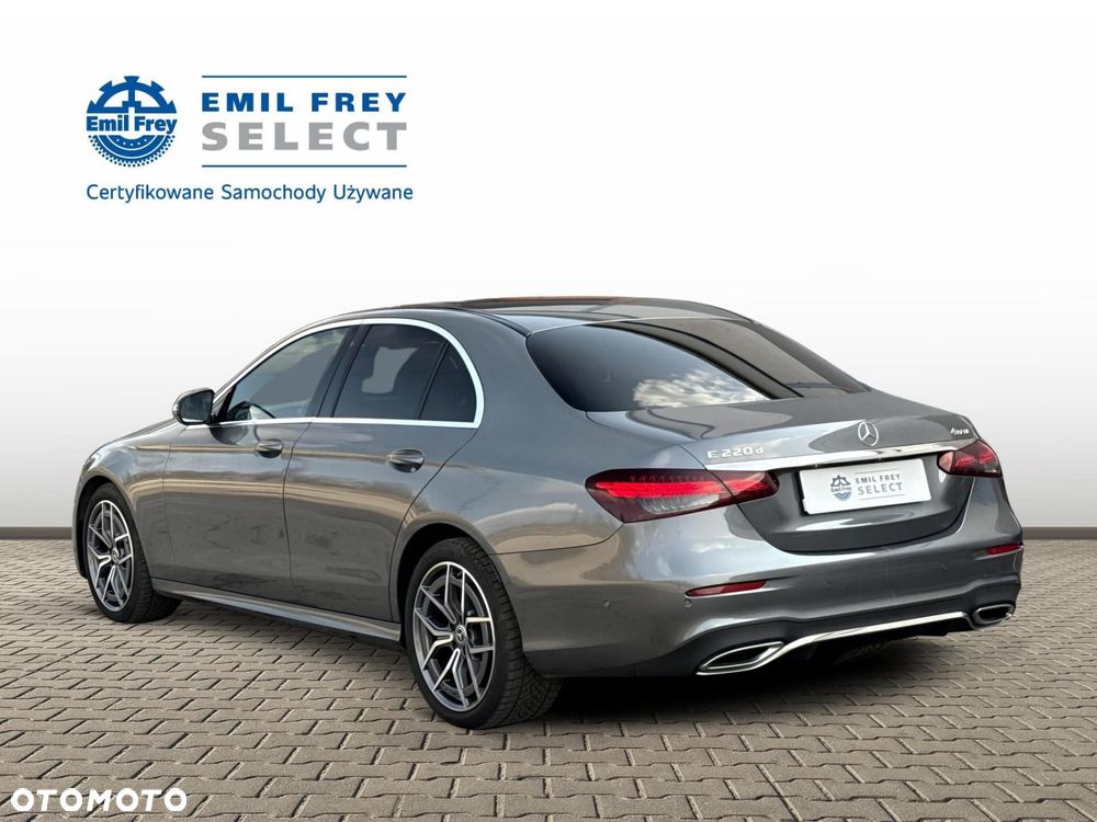 Mercedes-Benz Klasa E - 4