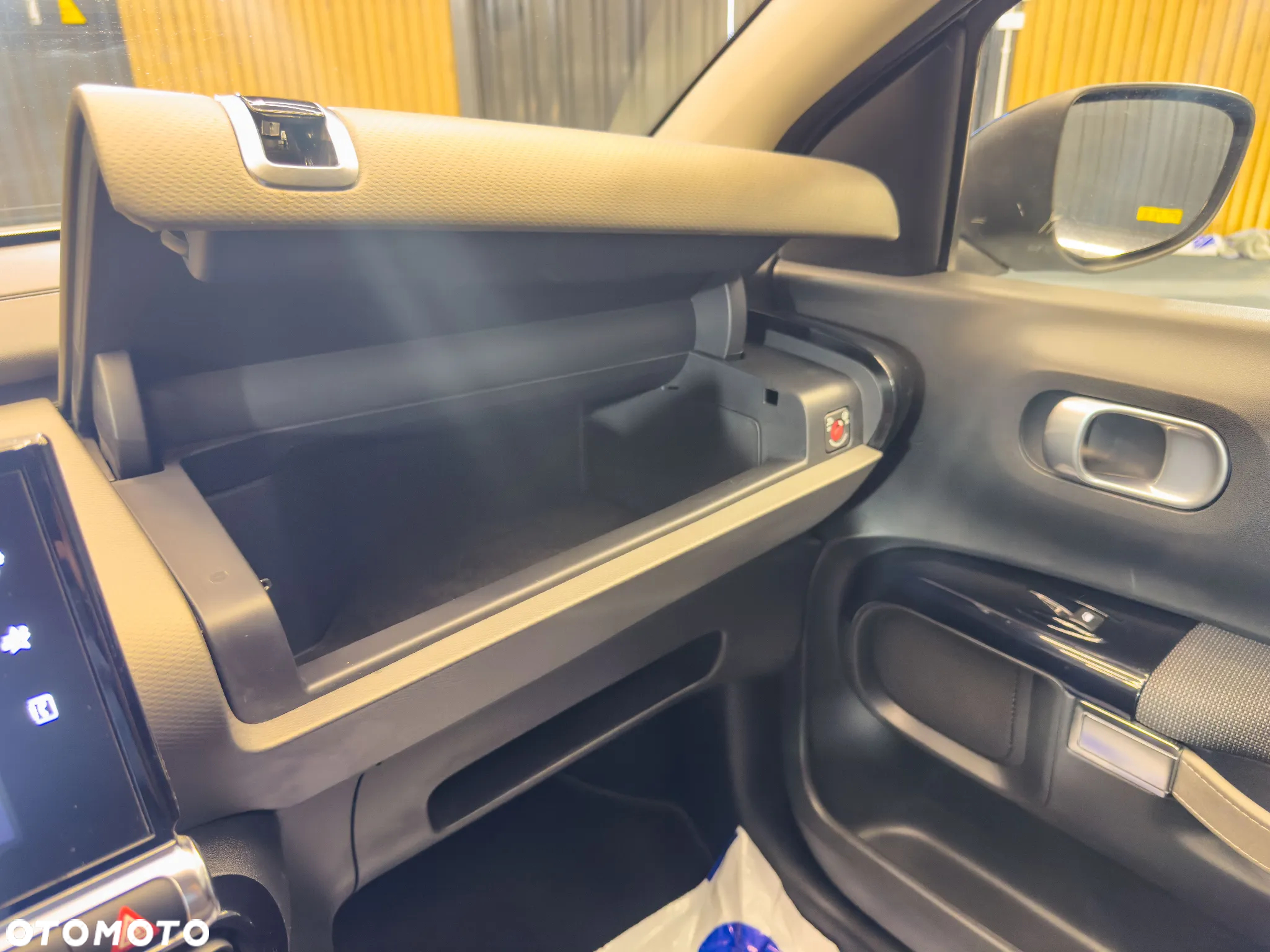 Citroën C4 Cactus 1.2 PureTech Live - 33