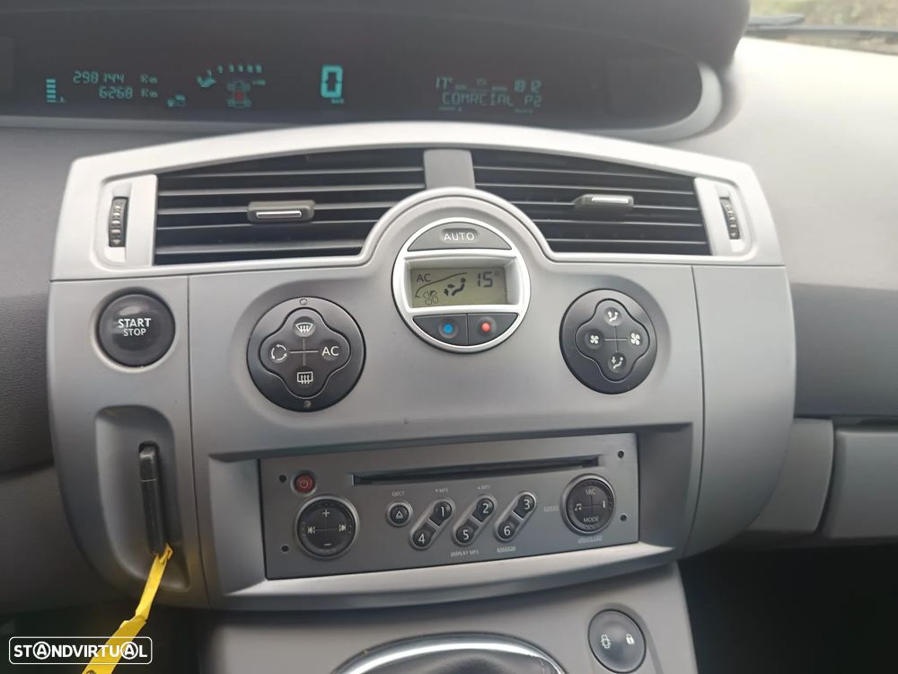 Renault Scénic 1.5 dCi Dynamique S - 23