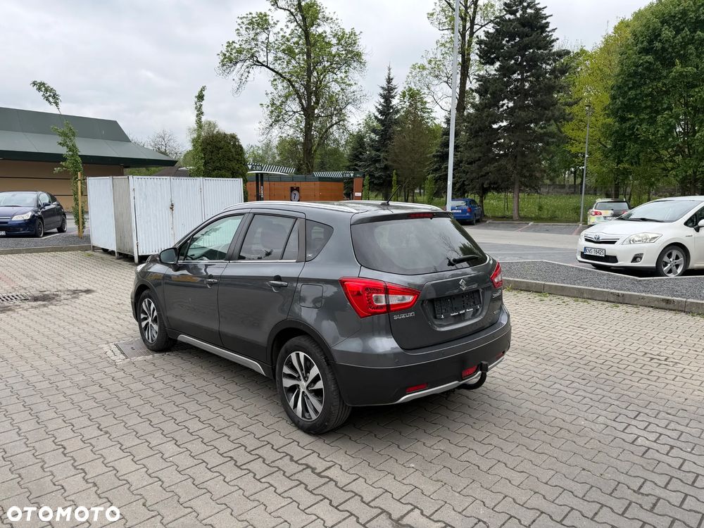 Suzuki SX4 S-Cross 1.4 T Premium 4WD - 3
