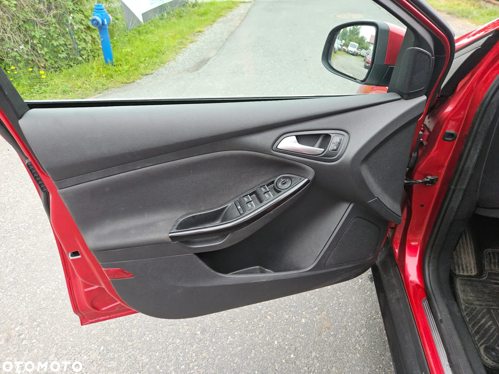 Ford Focus 1.5 EcoBoost Active - 17
