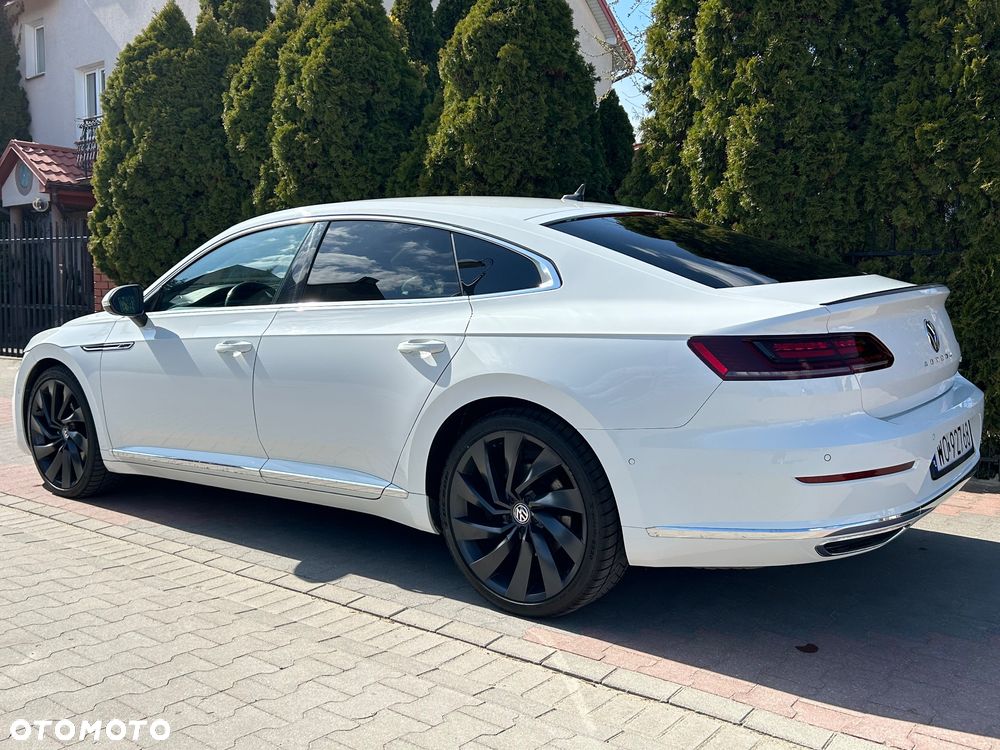 Volkswagen Arteon 2.0 TDI Bi-Turbo SCR 4Mot R-Line DSG - 9