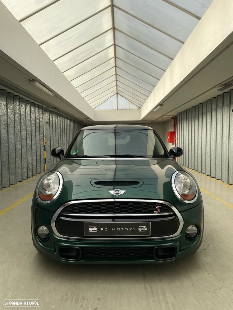 MINI 3 Portas Cooper SD - 18