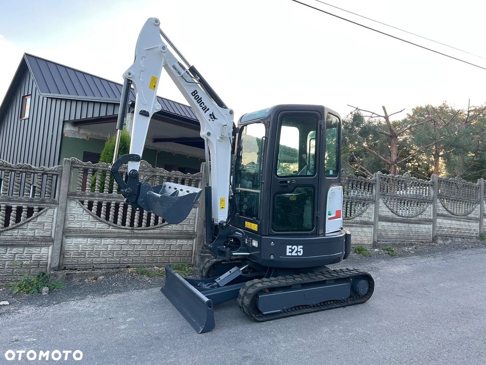 Bobcat E25 * Mini Koparka * BOBCAT * Zerowy Obrys * 3 Tony * Stan IDEALNY * - 10