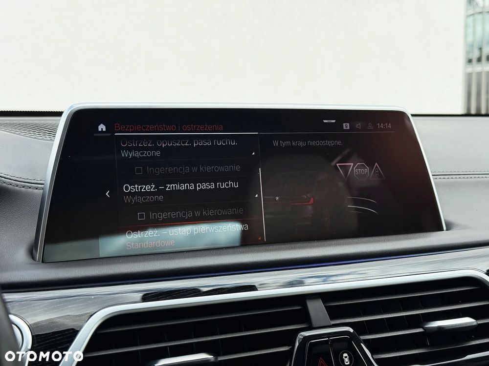 BMW Seria 7 750i xDrive - 40