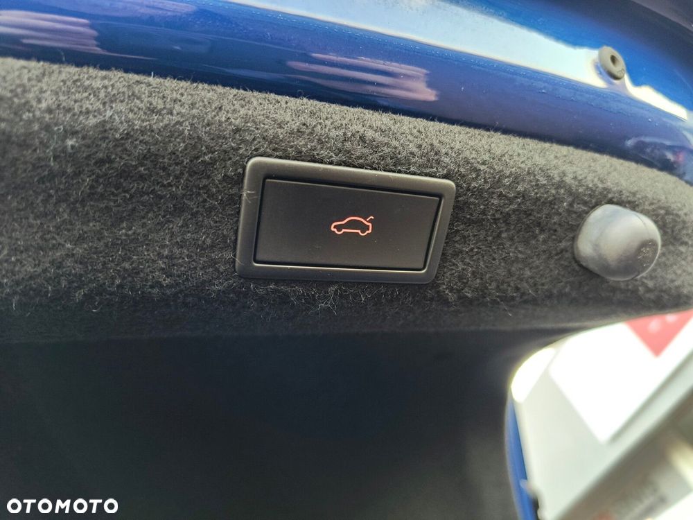 Skoda Superb 2.0 TDI SCR Ambition DSG - 37