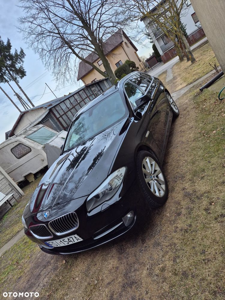BMW Seria 5 530d xDrive Sport-Aut Modern Line - 2