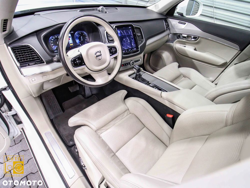 Volvo XC 90 D5 AWD Geartronic Inscription - 21