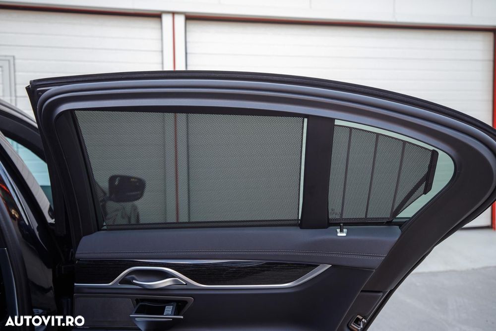 BMW Seria 7 - 34