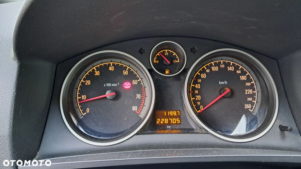 Opel Zafira 1.8 Enjoy - 10