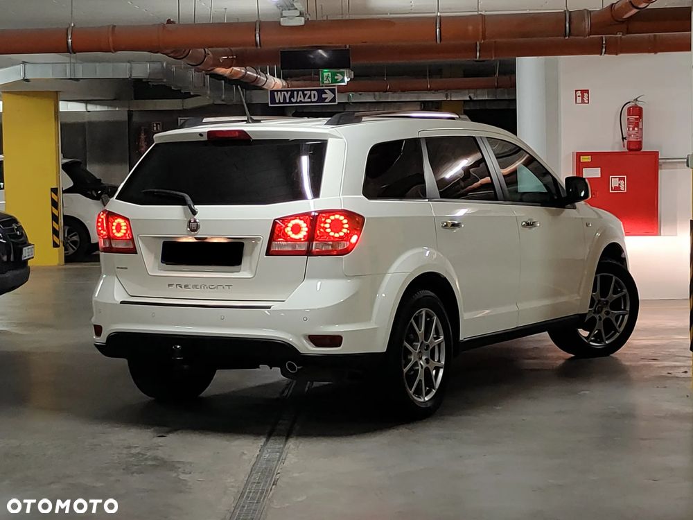 Fiat Freemont 2.0 Multijet 16V DPF Automatik Allrad Lounge - 7