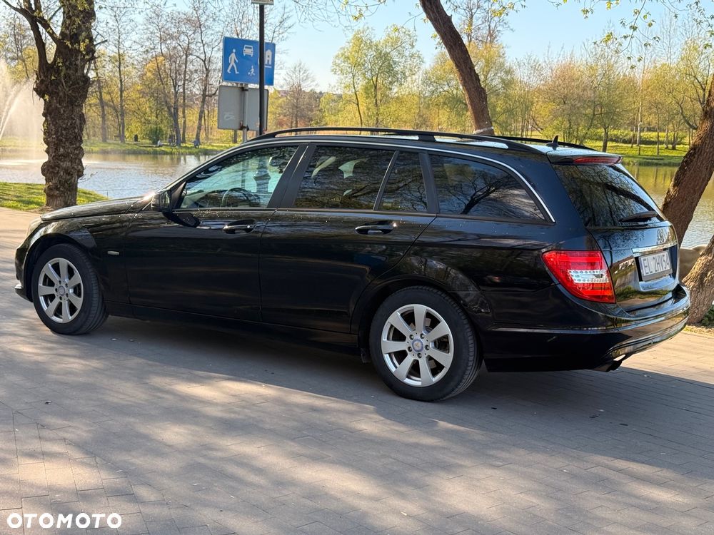 Mercedes-Benz Klasa C 200 CDI BlueEff Elegance - 3
