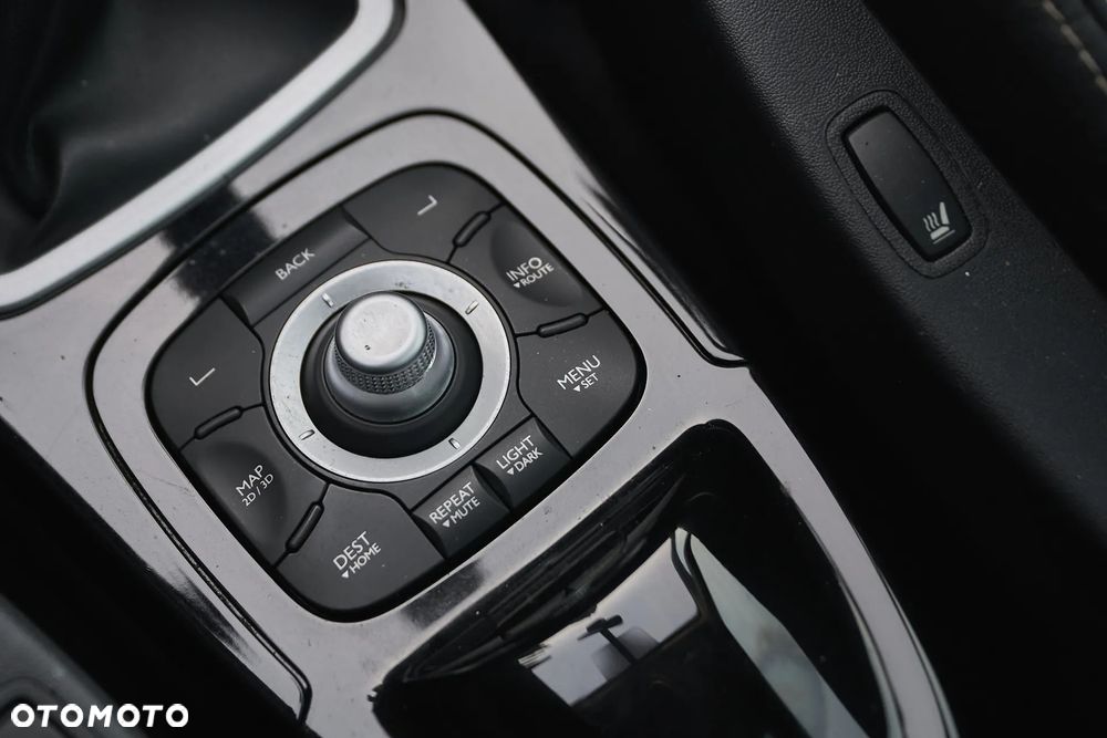 Renault Grand Espace 2.0 dCi FAP Edition 25th - 33