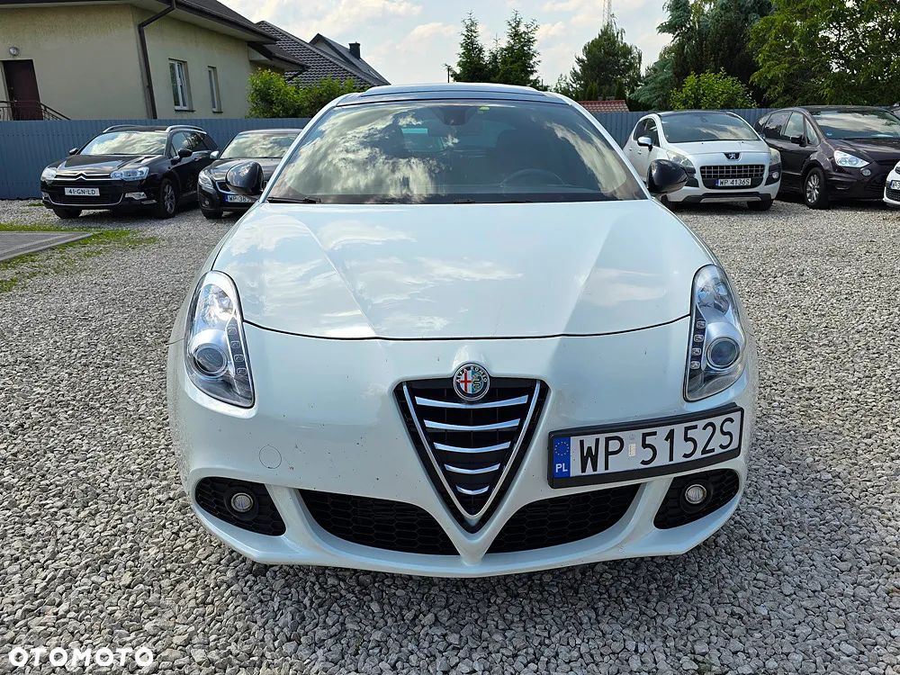 Alfa Romeo Giulietta 1.6 JTDM Distinctive - 4