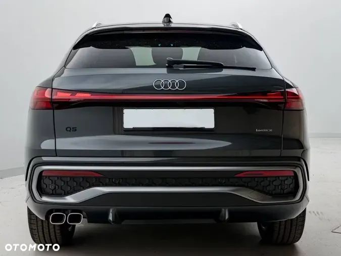 Audi Q5 Sportback - 3
