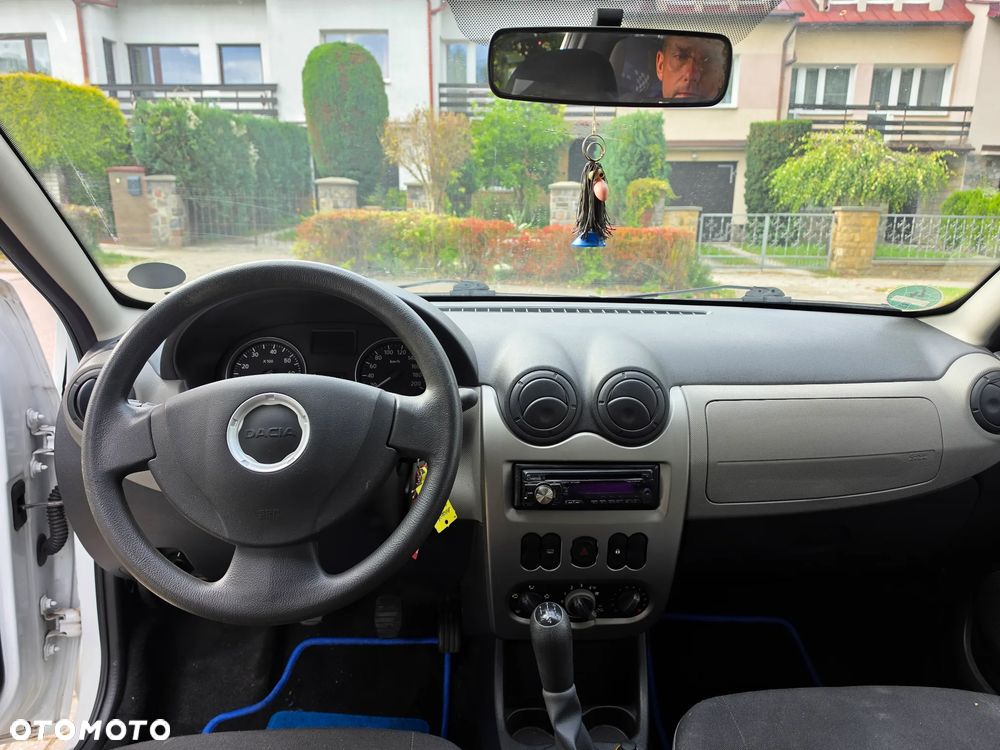 Dacia Sandero 1.4 MPI Laureate - 8