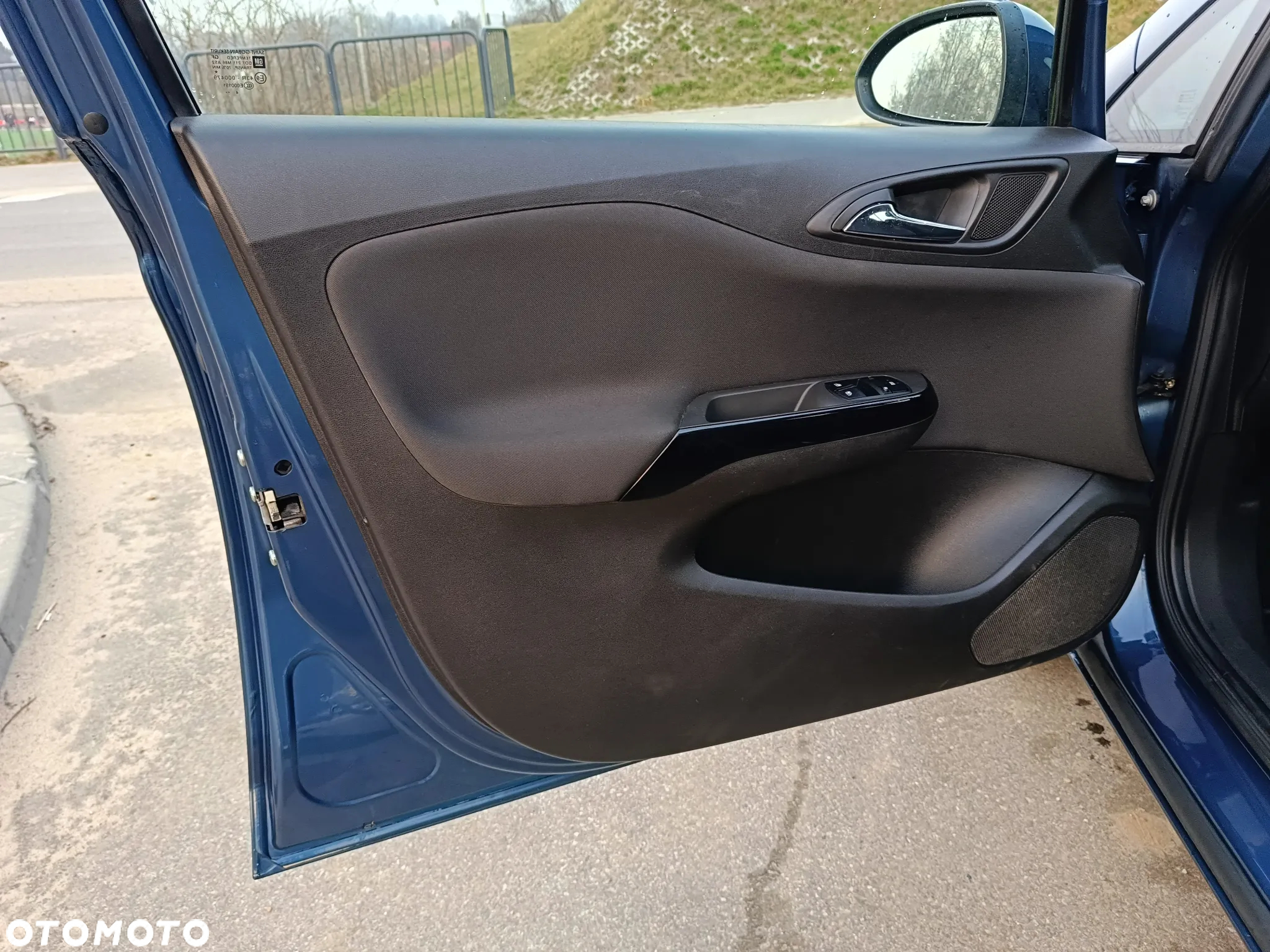 Opel Corsa 1.2 16V Enjoy - 32