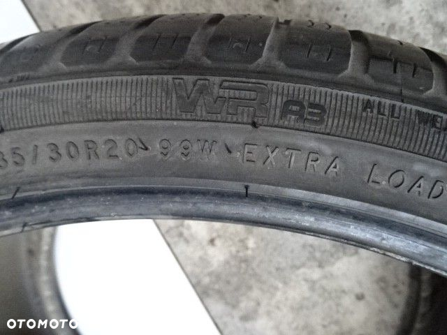 OPONY 285/30/20  2szt NOKIAN 8mm (22630) - 5