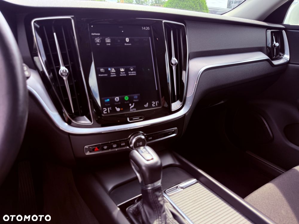 Volvo V60 D3 Geartronic Momentum Pro - 8