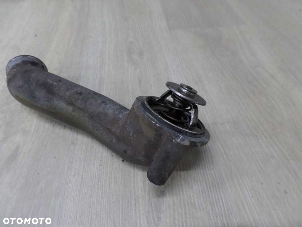 MAN TGL TGM TGA 8-180 PRZEWOD WODY OBUDOWA TERMOSTATU 51.06405-3044 - 4