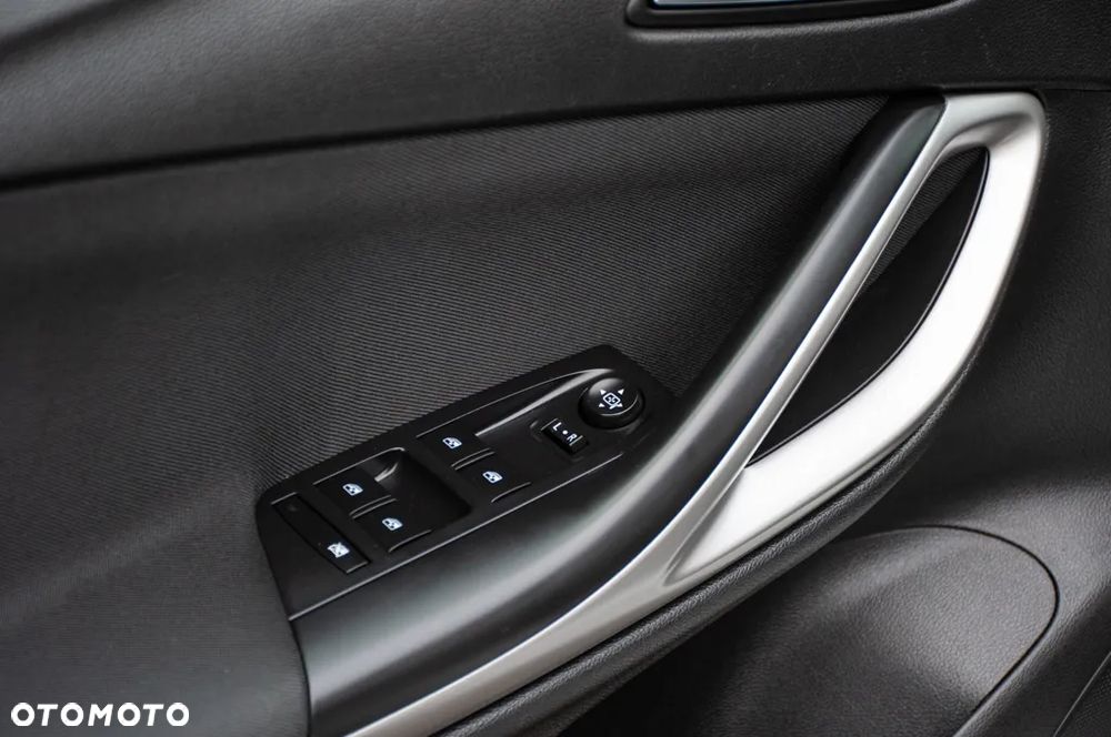 Opel Astra 1.2 Turbo Start/Stop Elegance - 37