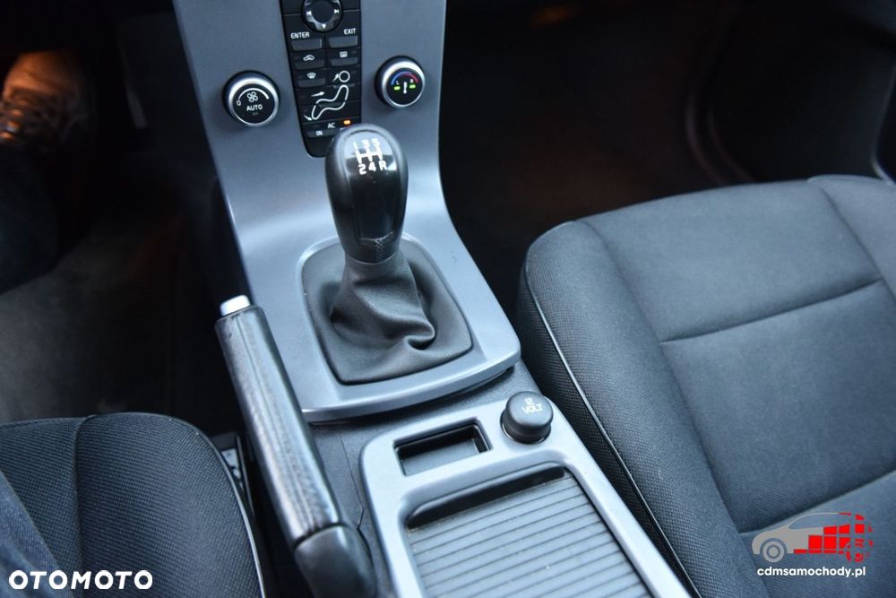 Volvo V50 - 28