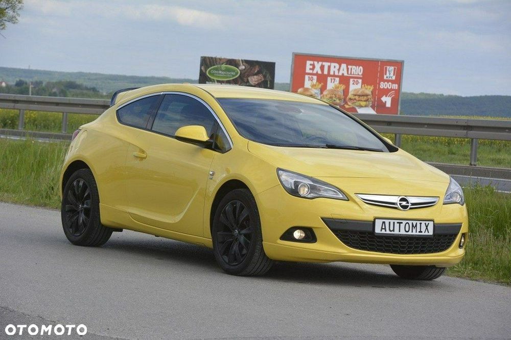 Opel Astra IV GTC 1.4 T Sport - 9